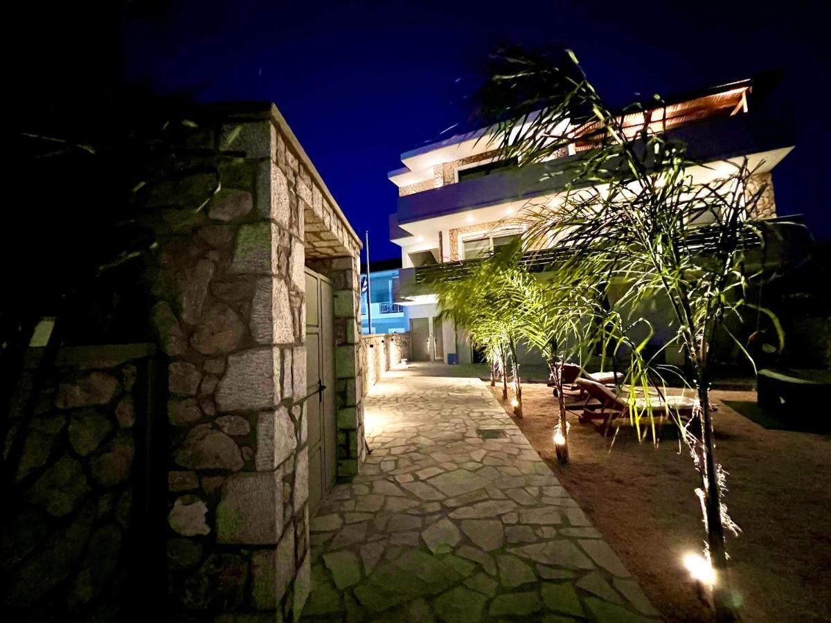 Odyssea Top View & Hot Jacuzzi Front Beach Kremastí Buitenkant foto