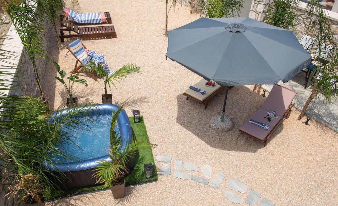 Odyssea Top View & Hot Jacuzzi Front Beach Kremastí Buitenkant foto